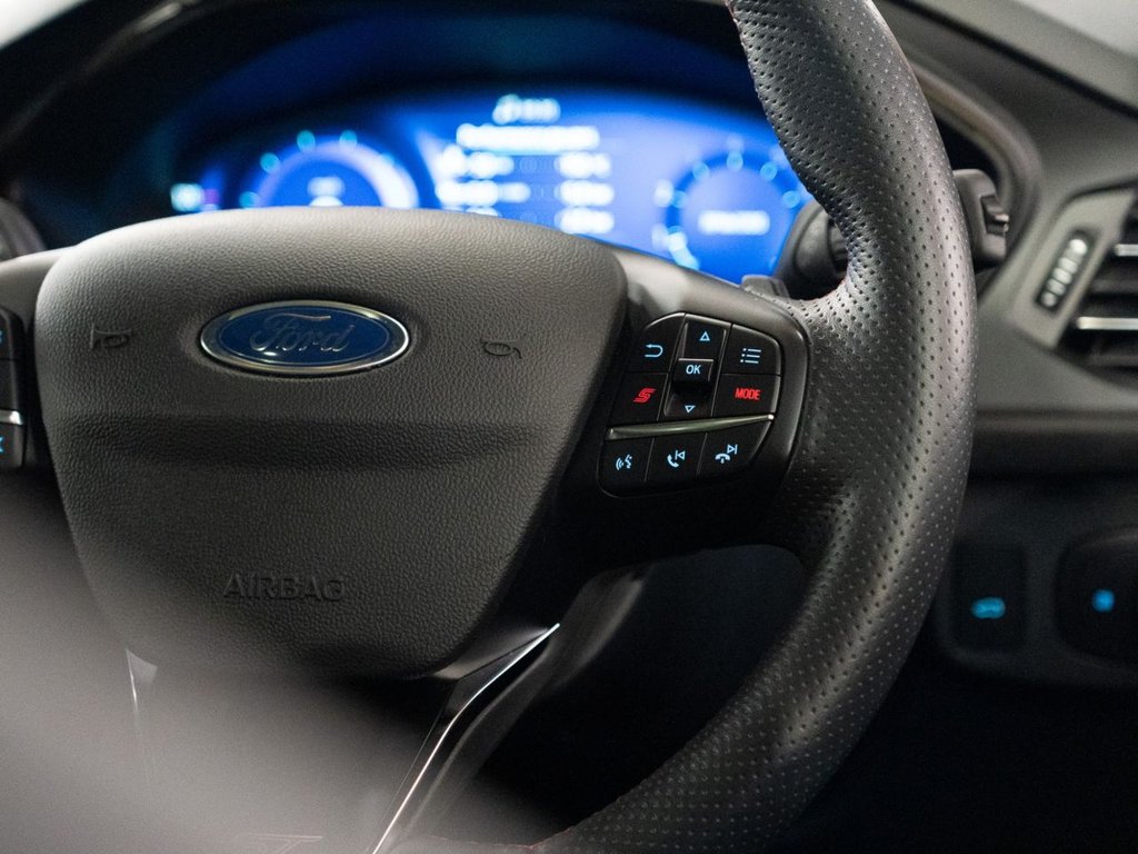 Used Ford Focus 2024 for sale - 76867610: Photo 21