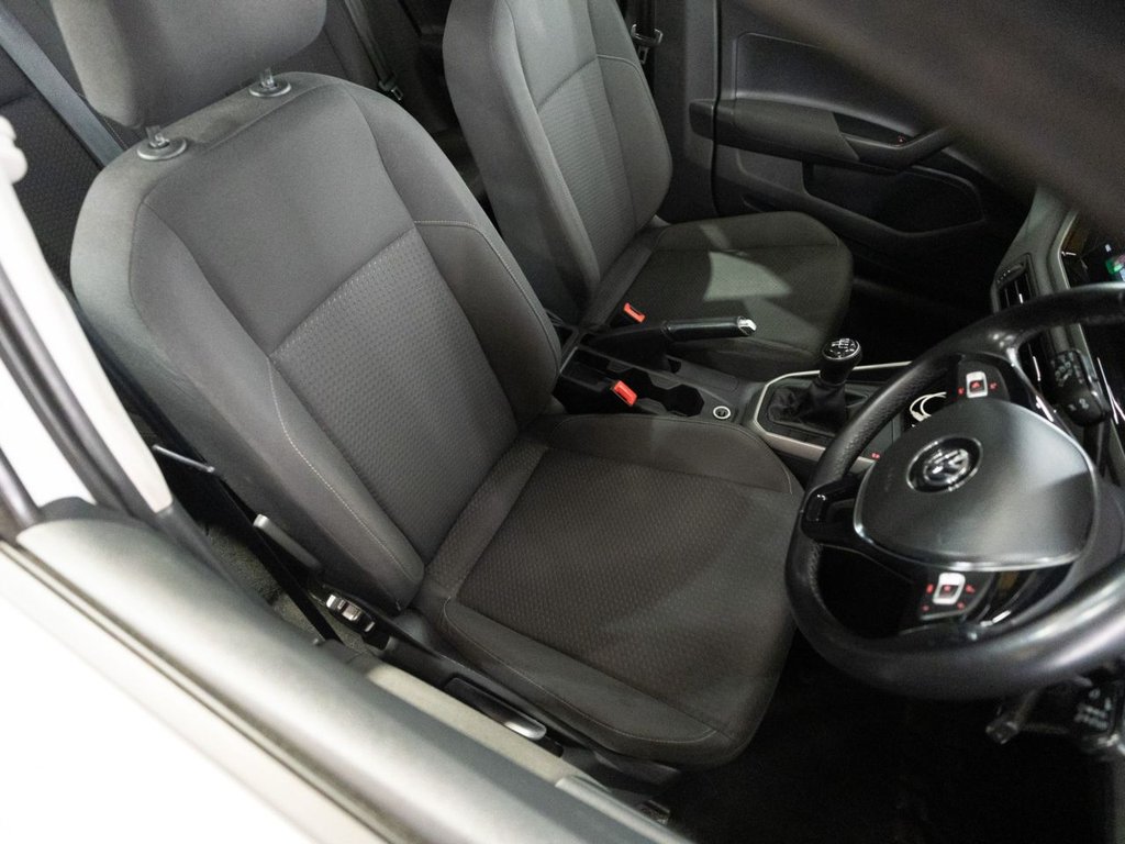 Used Volkswagen Polo 2019 for sale - 76690765: Photo 21