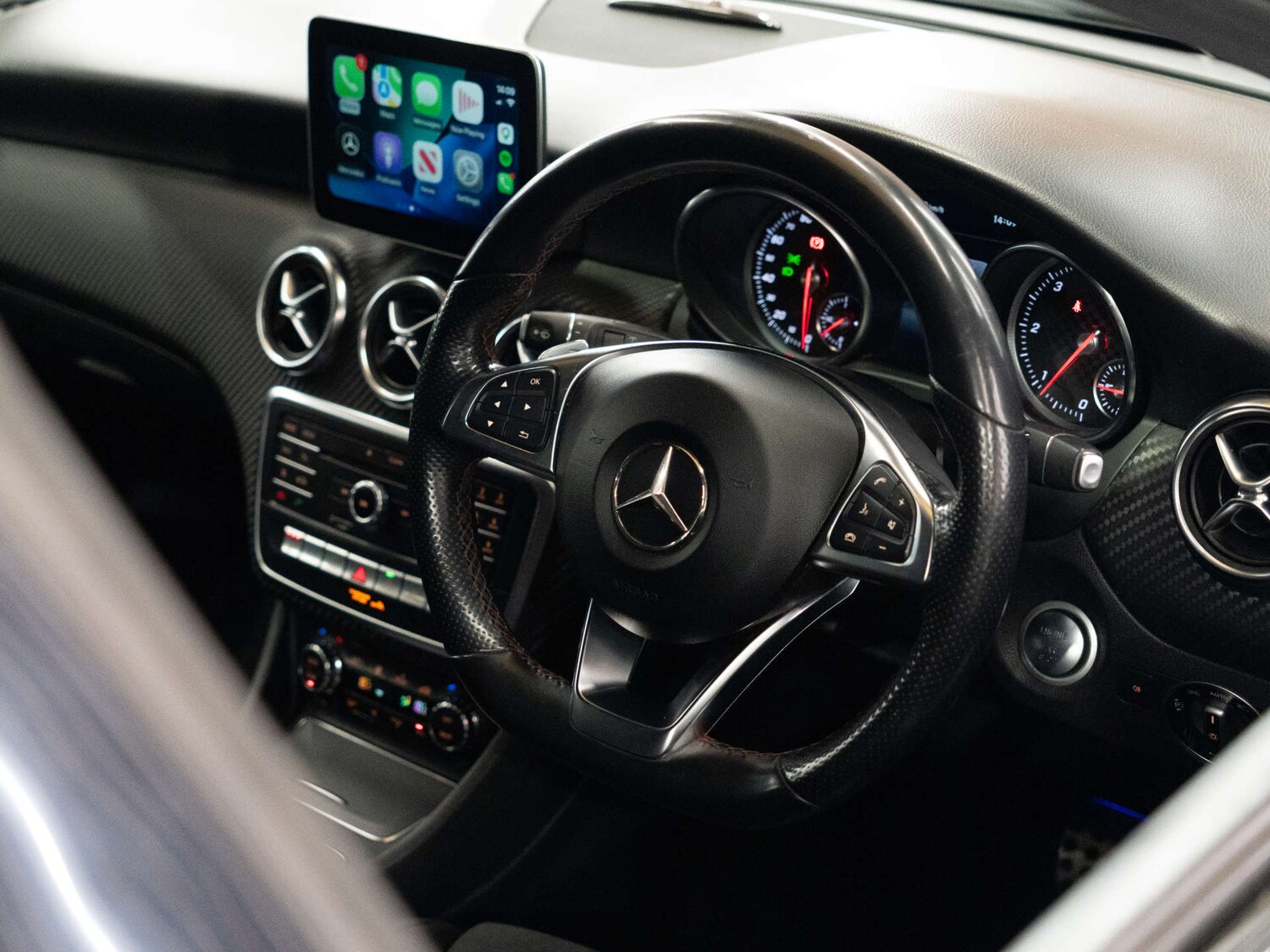 Used Mercedes-Benz A-Class 2018 for sale - 77946341: Photo 25