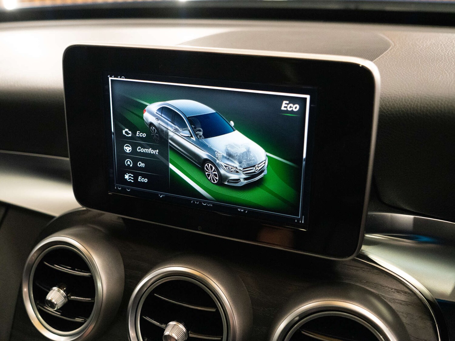 Used Mercedes-Benz C Class 2018 for sale - 77903088: Photo 21