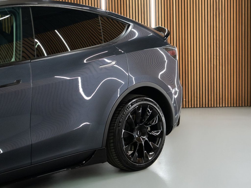 Used Tesla Model Y 2022 for sale - 76690762: Photo 10