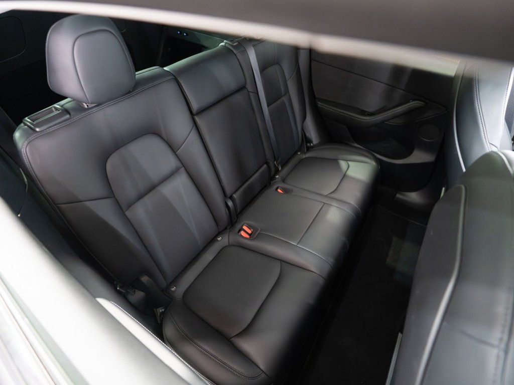 Used Tesla Model Y 2022 for sale - 76690762: Photo 32