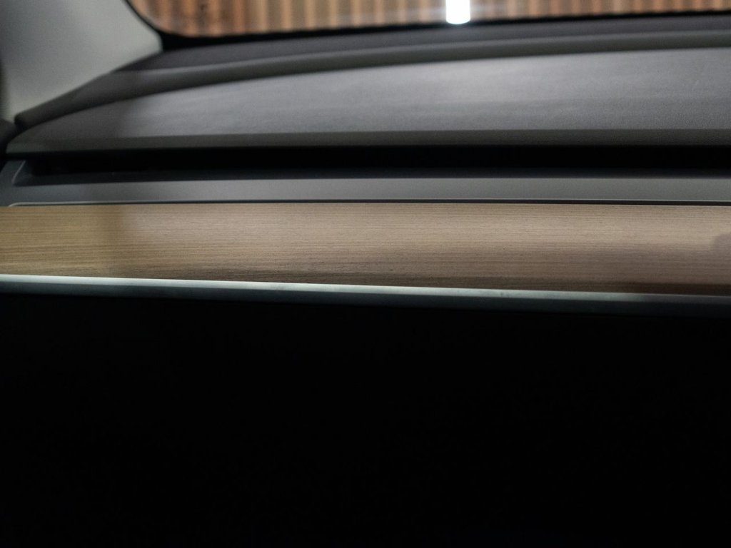 Used Tesla Model Y 2022 for sale - 76690762: Photo 33