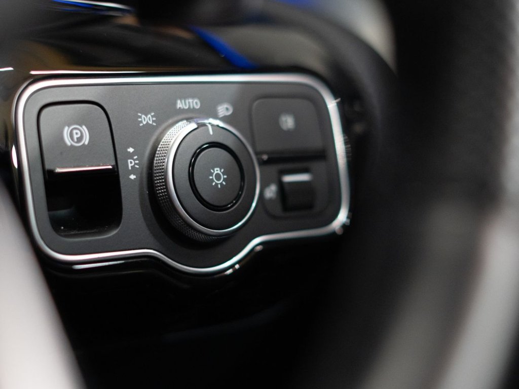 Used Mercedes-Benz A-Class 2023 for sale - 76690731: Photo 43