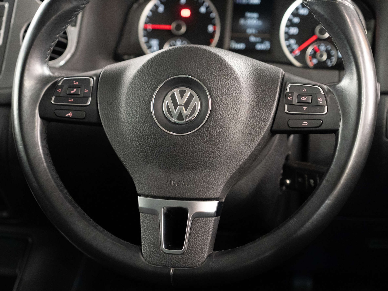 Used Volkswagen Tiguan 2015 for sale - 77567788: Photo 10