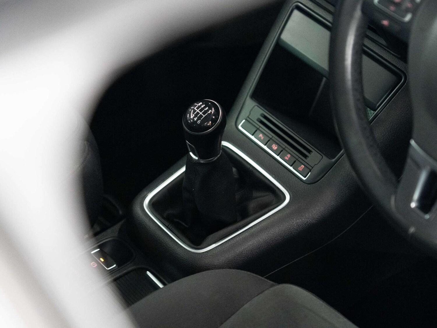 Used Volkswagen Tiguan 2015 for sale - 77567788: Photo 14