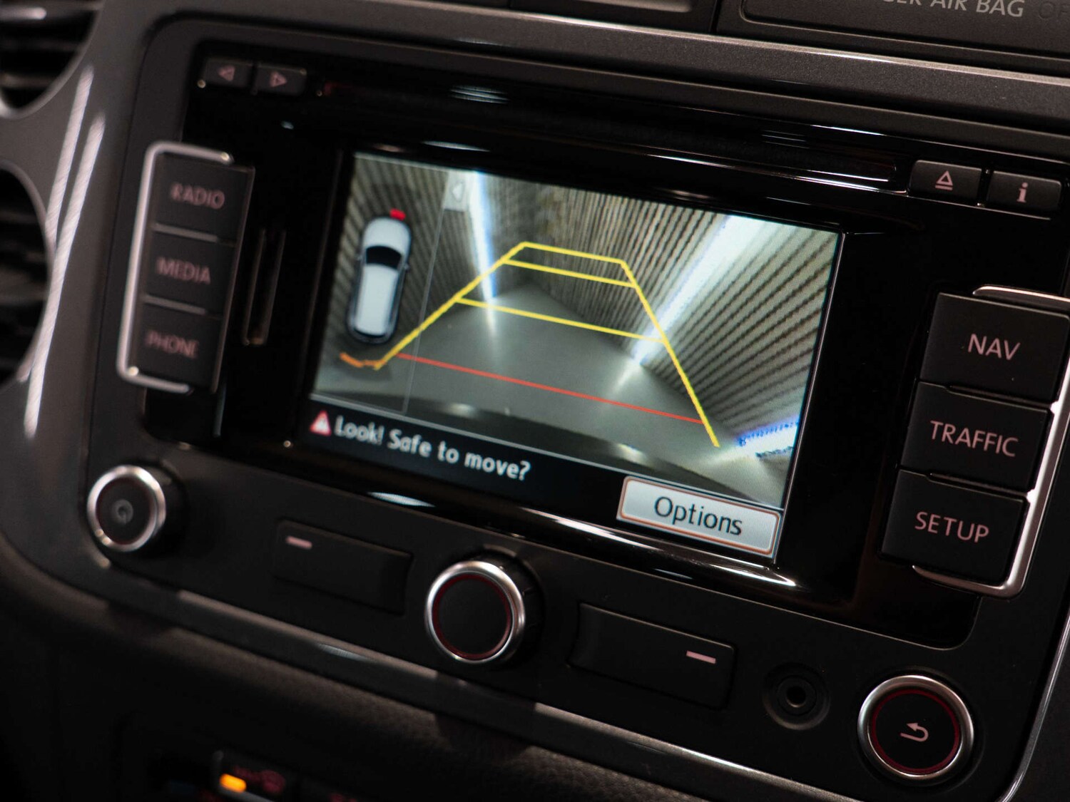 Used Volkswagen Tiguan 2015 for sale - 77567788: Photo 16