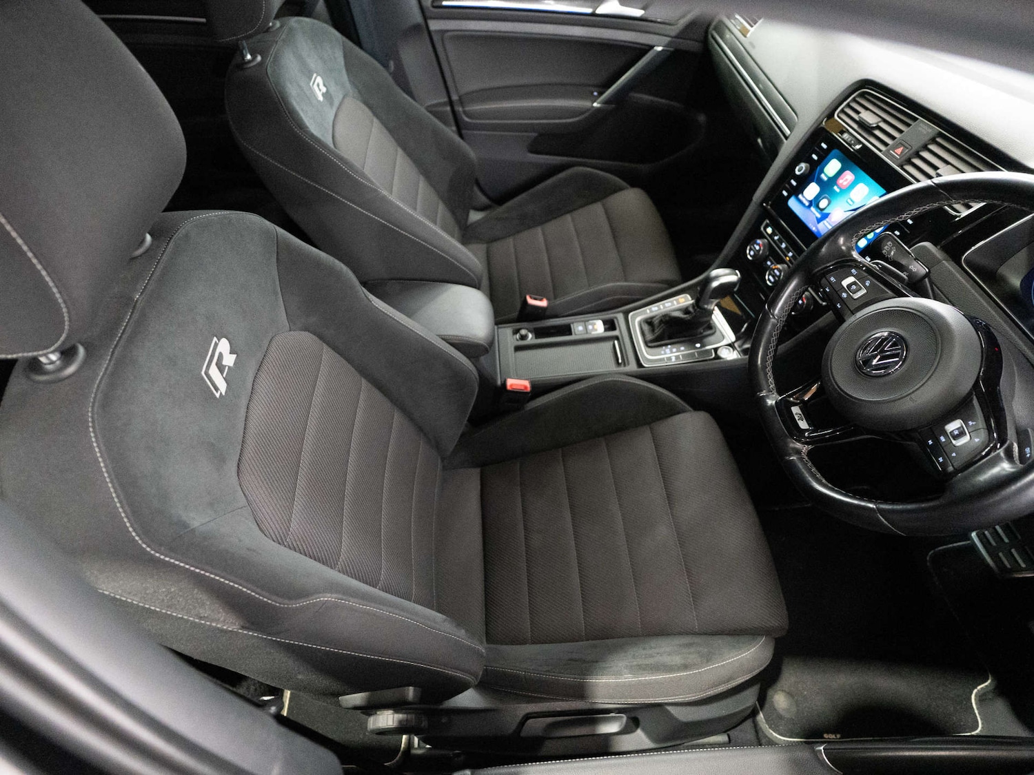 Used Volkswagen Golf 2020 for sale - 77802717: Photo 21