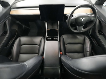 Used Tesla Model 3 2019 for sale - 78409132: Photo