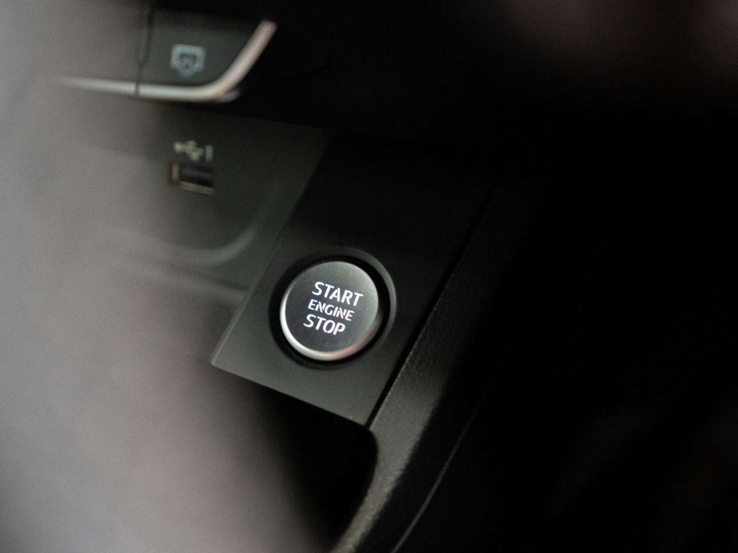 Used Audi A4 2021 for sale - 77023557: Photo 25