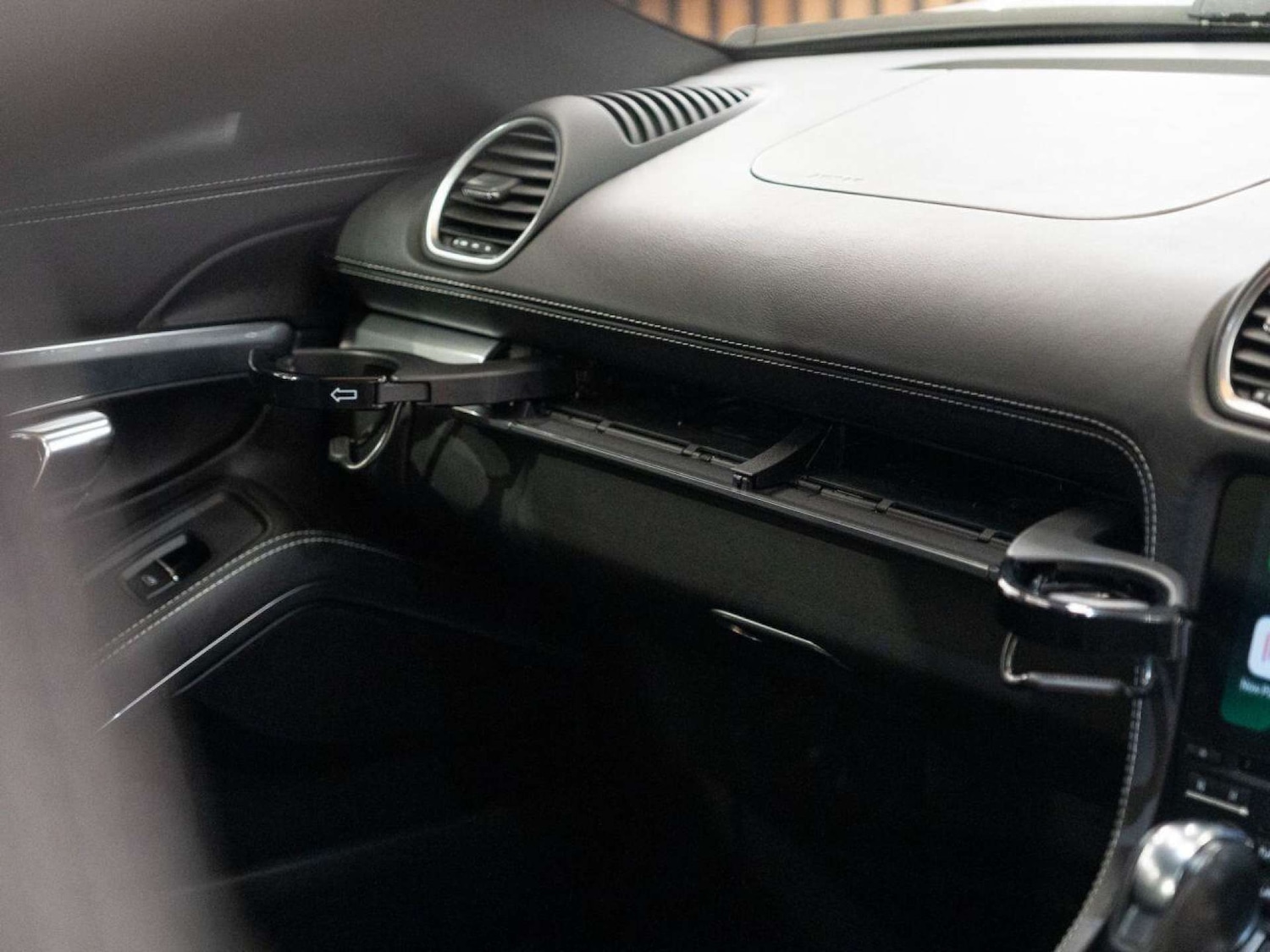 Used Porsche 718 Cayman 2018 for sale - 77022788: Photo 29