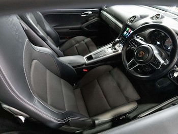 Used Porsche 718 Cayman 2018 for sale - 77022788: Photo