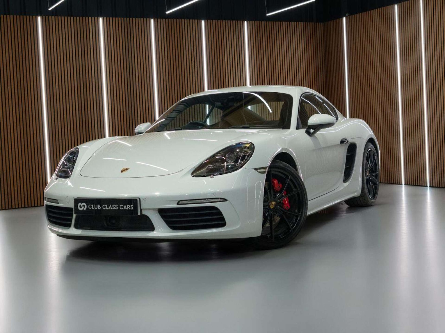 Used Porsche 718 Cayman 2018 for sale - 77022788: Photo 4