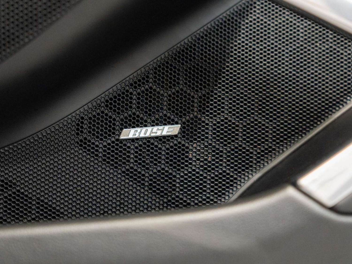 Used Porsche 718 Cayman 2018 for sale - 77022788: Photo 45