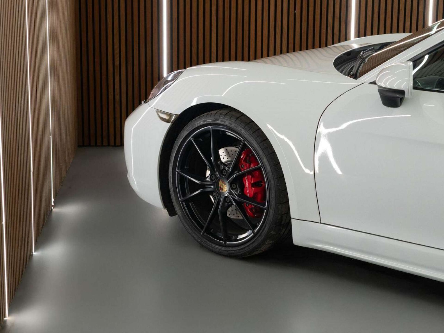 Used Porsche 718 Cayman 2018 for sale - 77022788: Photo 9