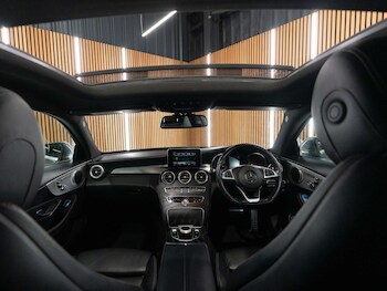 Used Mercedes-Benz C Class 2018 for sale - 77749055: Photo