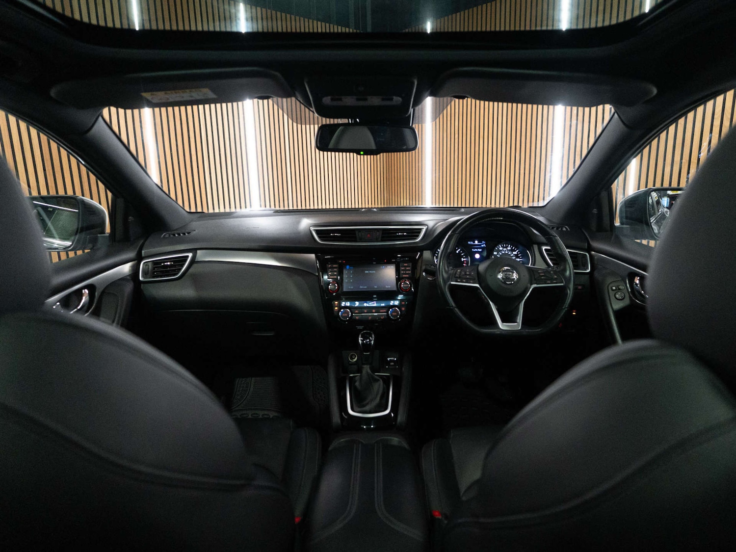 Used Nissan Qashqai 2018 for sale - 77735028: Photo 12