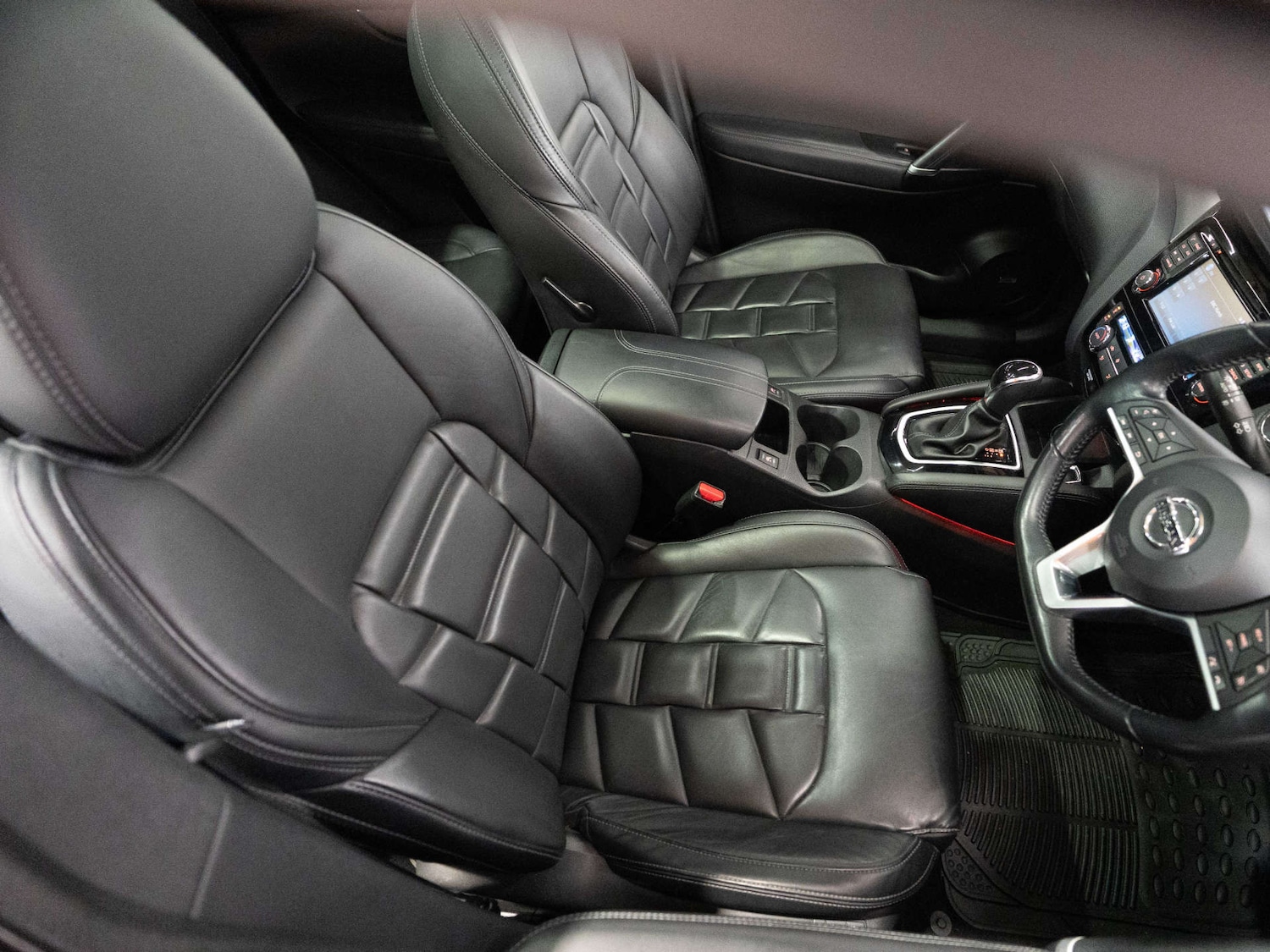 Used Nissan Qashqai 2018 for sale - 77735028: Photo 23