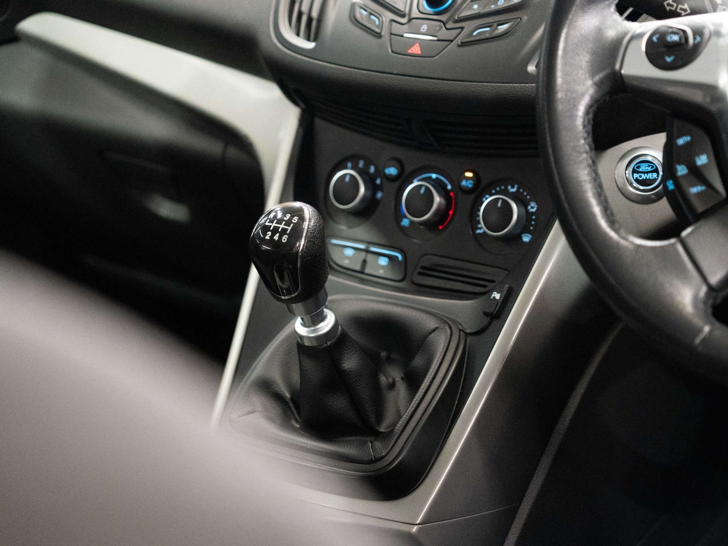 Used Ford Kuga 2013 for sale - 77964849: Photo 18