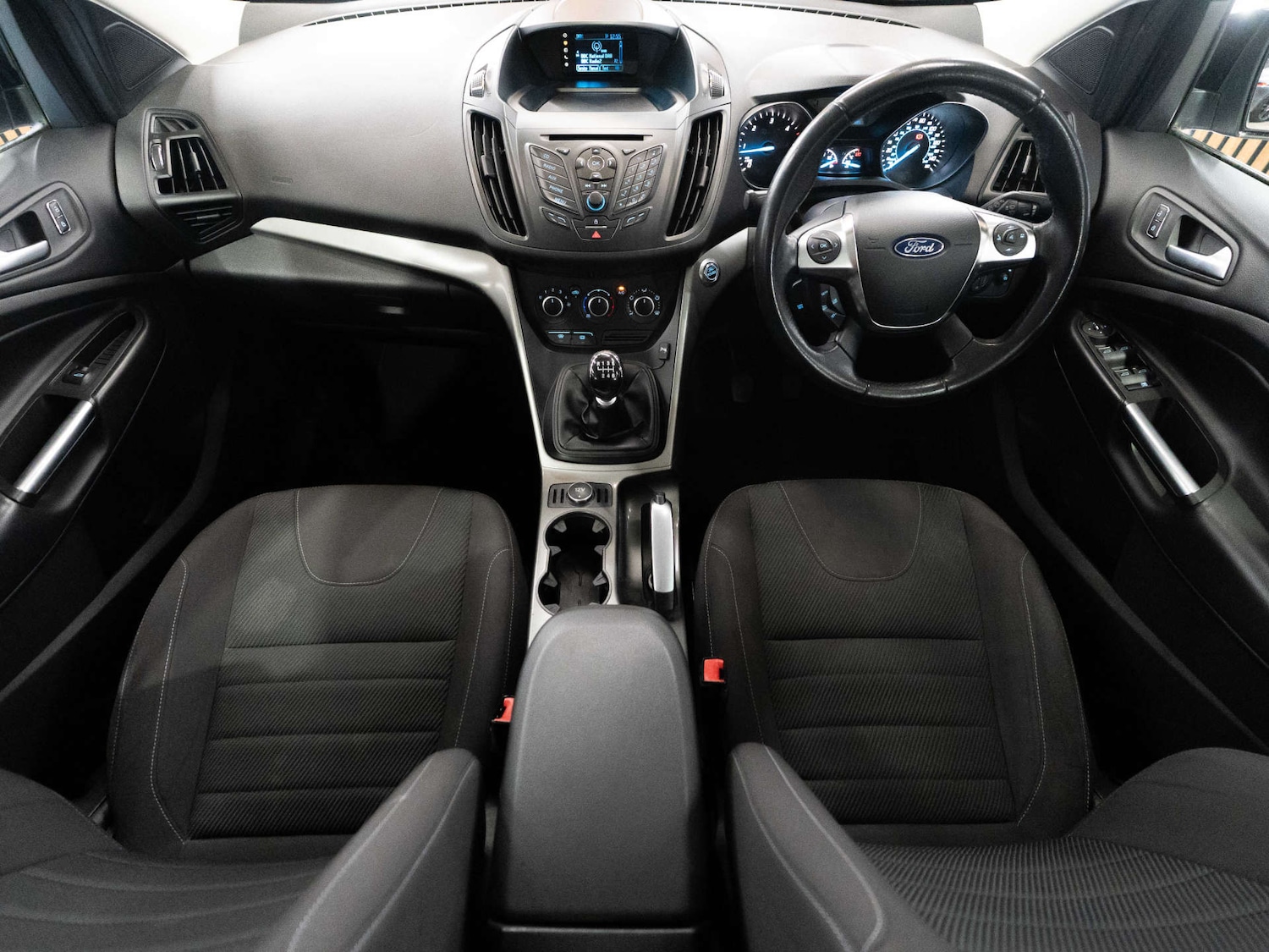 Used Ford Kuga 2013 for sale - 77964849: Photo 2