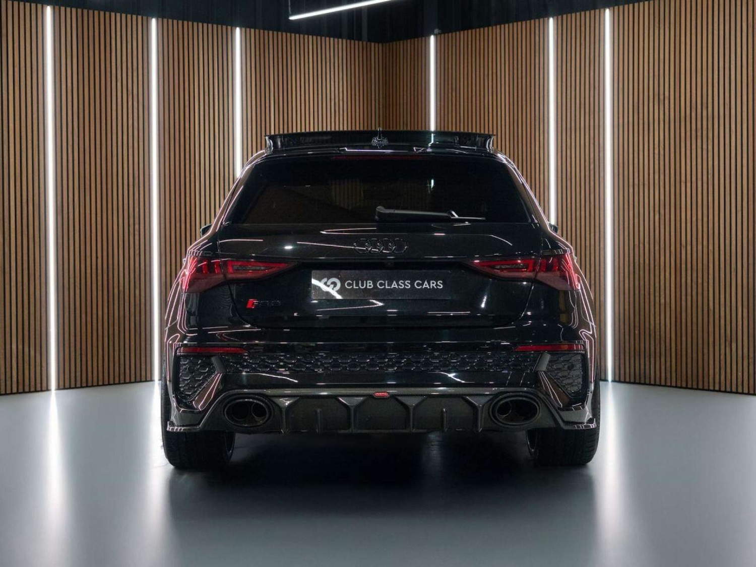 Used Audi RS3 2023 for sale - 77022772: Photo 6