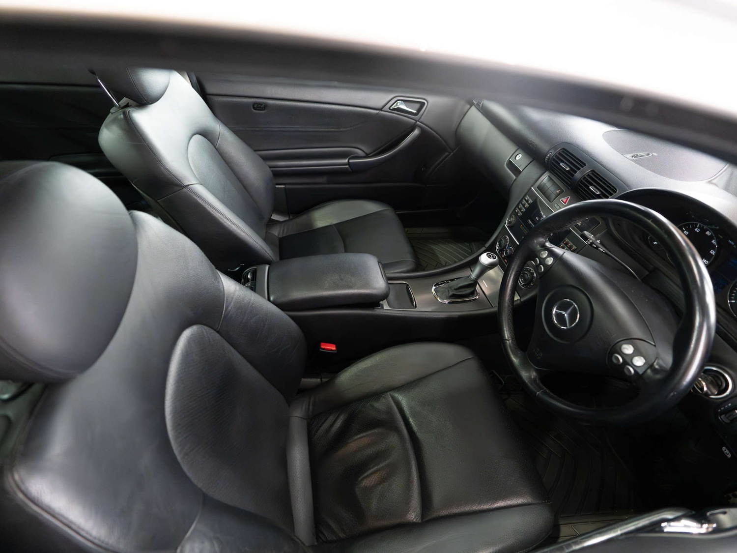 Used Mercedes-Benz C Class 2004 for sale - 77523098: Photo 11