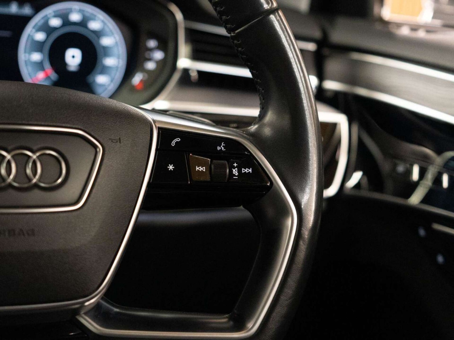 Used Audi A8 2019 for sale - 77023546: Photo 19