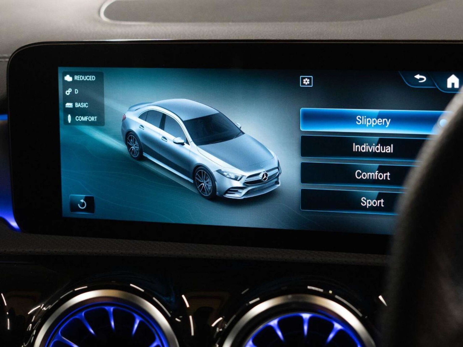 Used Mercedes-Benz A-Class 2023 for sale - 78182109: Photo 38