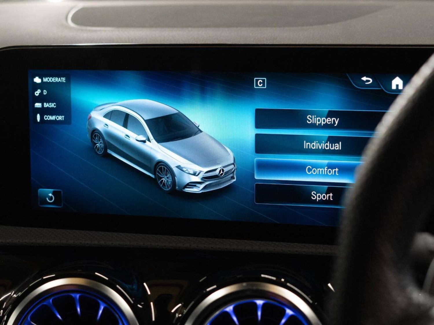 Used Mercedes-Benz A-Class 2023 for sale - 78182109: Photo 41