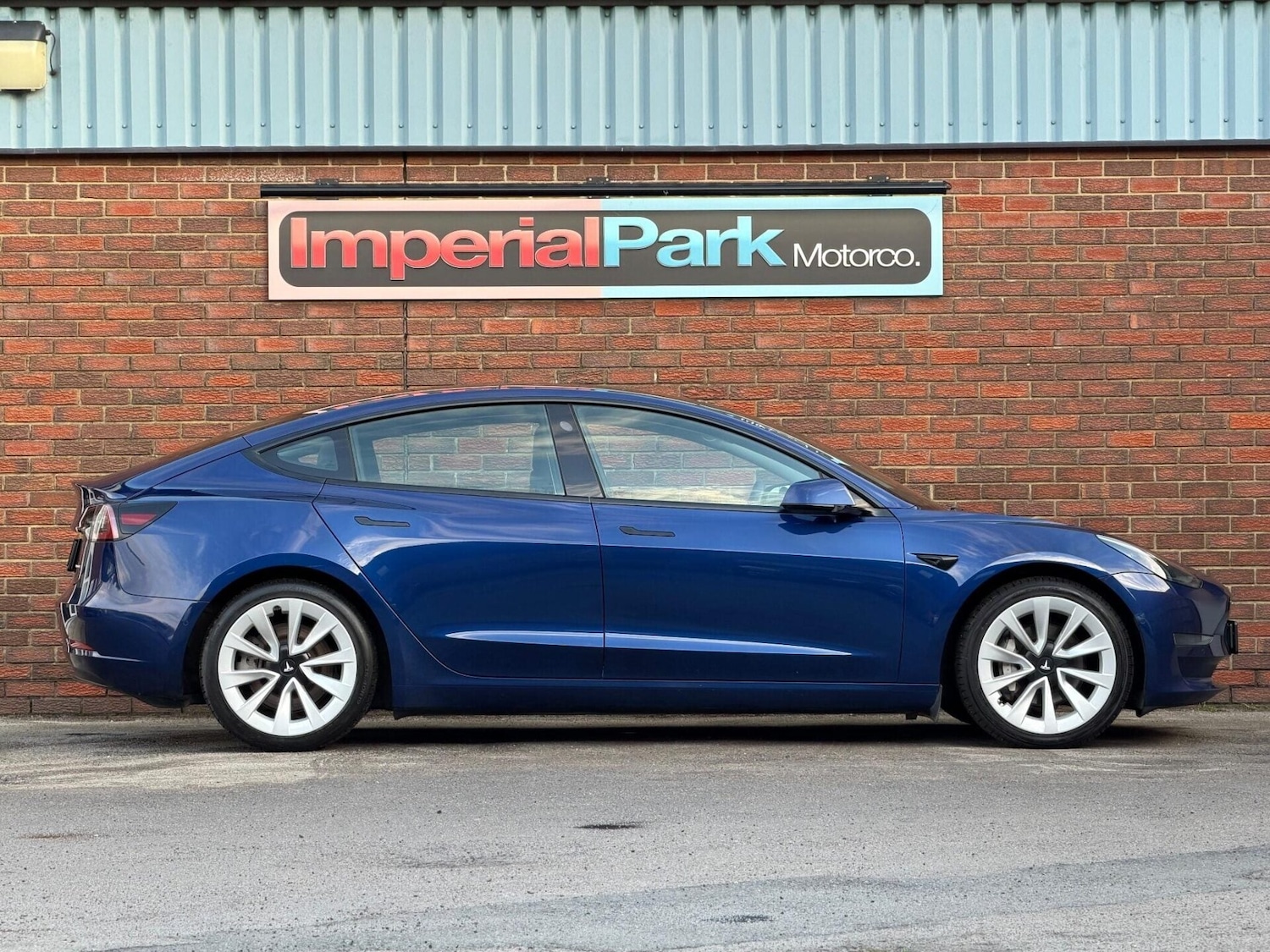 Used Tesla Model 3 2021 for sale - 76783145: Photo 6