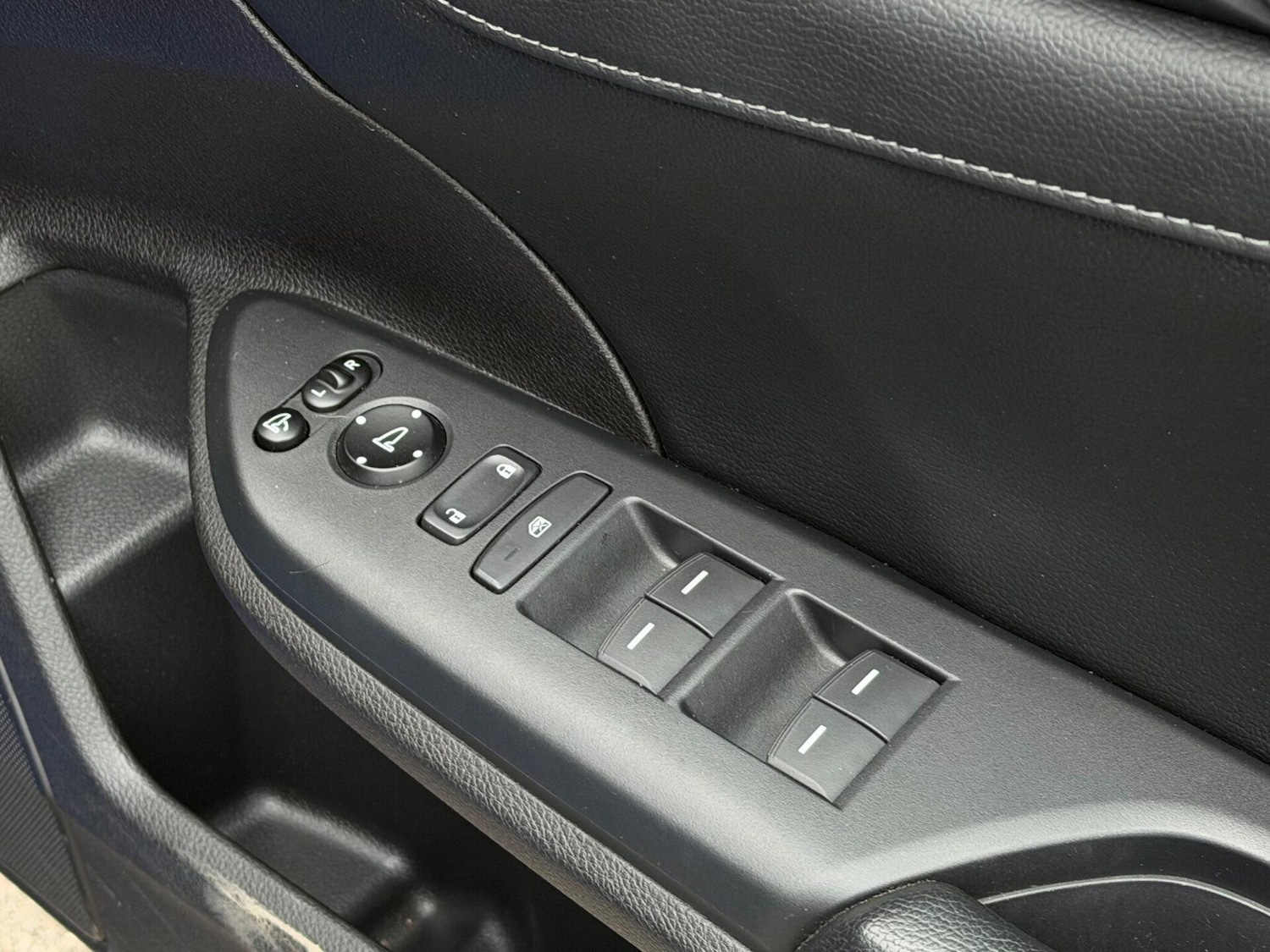 Used Honda Civic 2025 for sale - 76783150: Photo 42