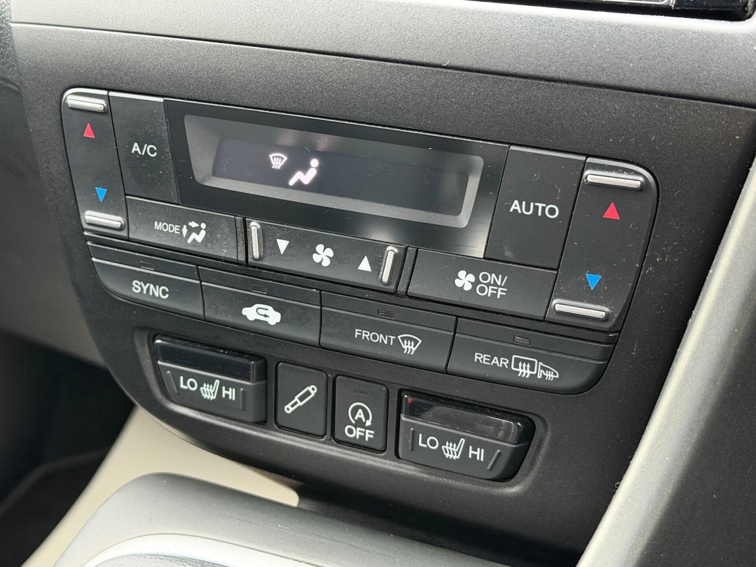 Used Honda Civic 2016 for sale - 76783135: Photo 34