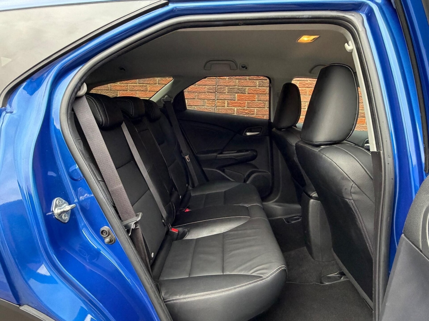 Used Honda Civic 2016 for sale - 76783135: Photo 46