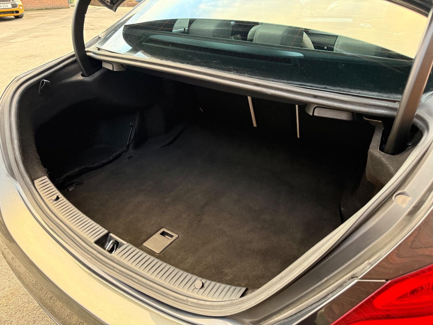 Used Mercedes-Benz C Class 2015 for sale - 76783125: Photo 23