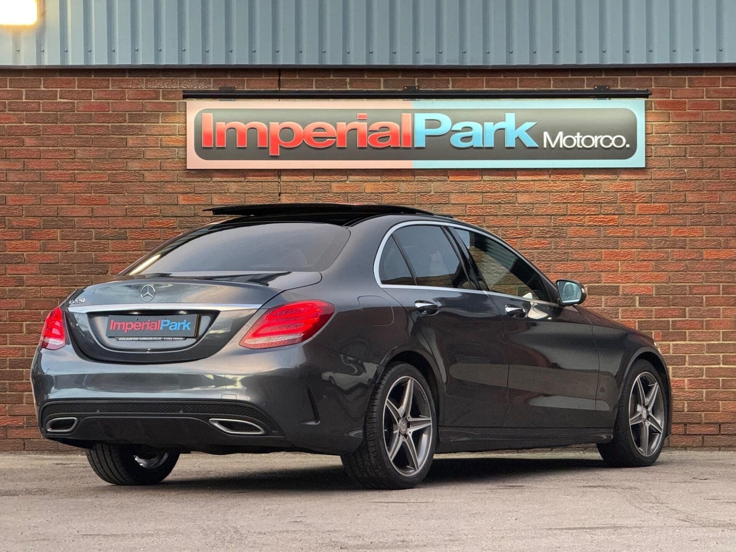 Used Mercedes-Benz C Class 2015 for sale - 76783125: Photo 7