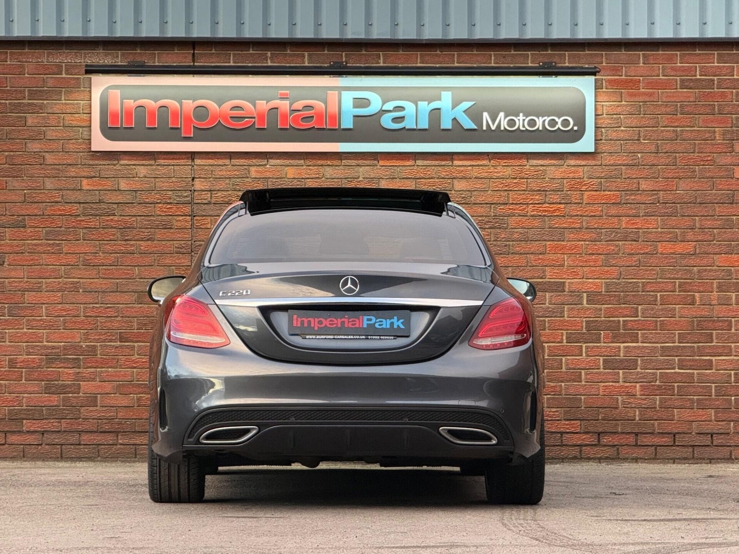 Used Mercedes-Benz C Class 2015 for sale - 76783125: Photo 8