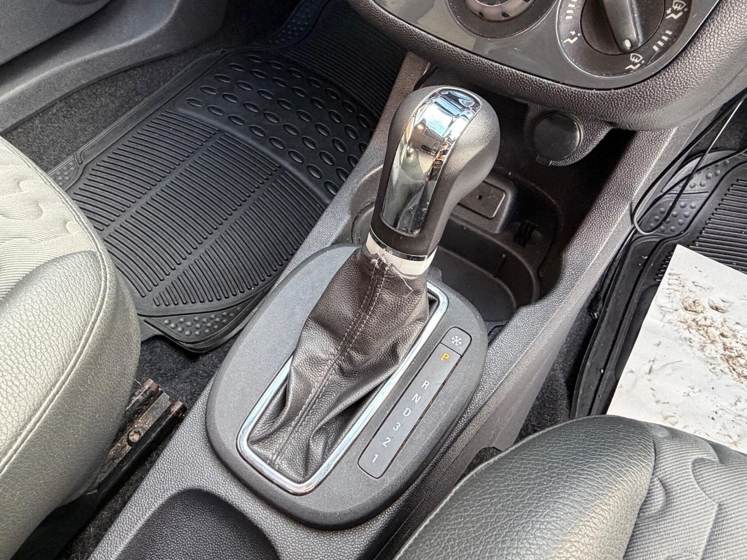 Used Vauxhall Corsa 2011 for sale - 77179582: Photo 17