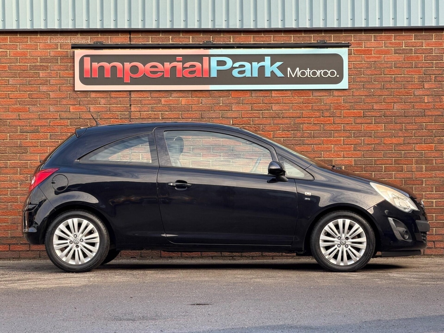 Used Vauxhall Corsa 2011 for sale - 77179582: Photo 6