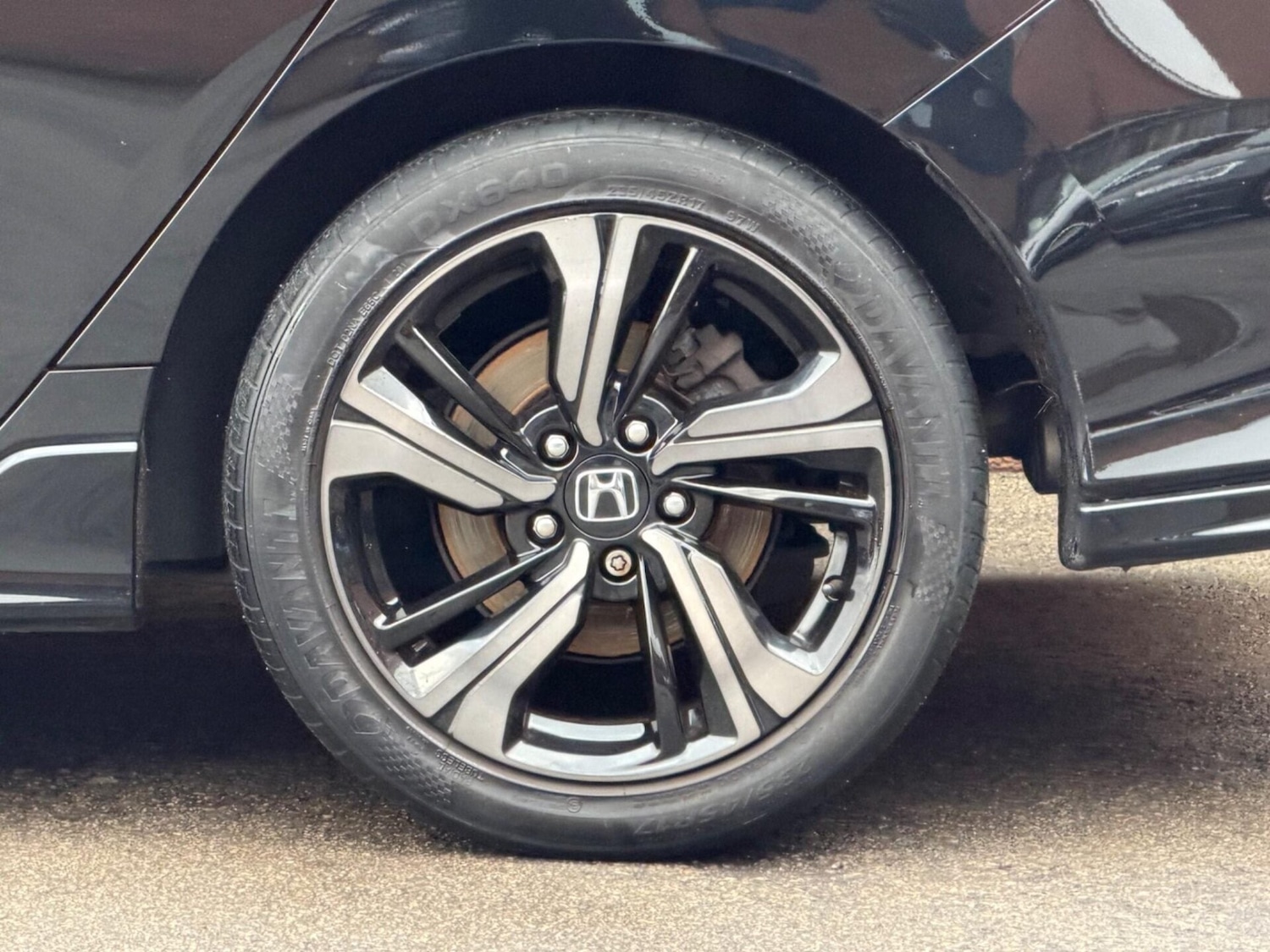 Used Honda Civic 2017 for sale - 77945556: Photo 10