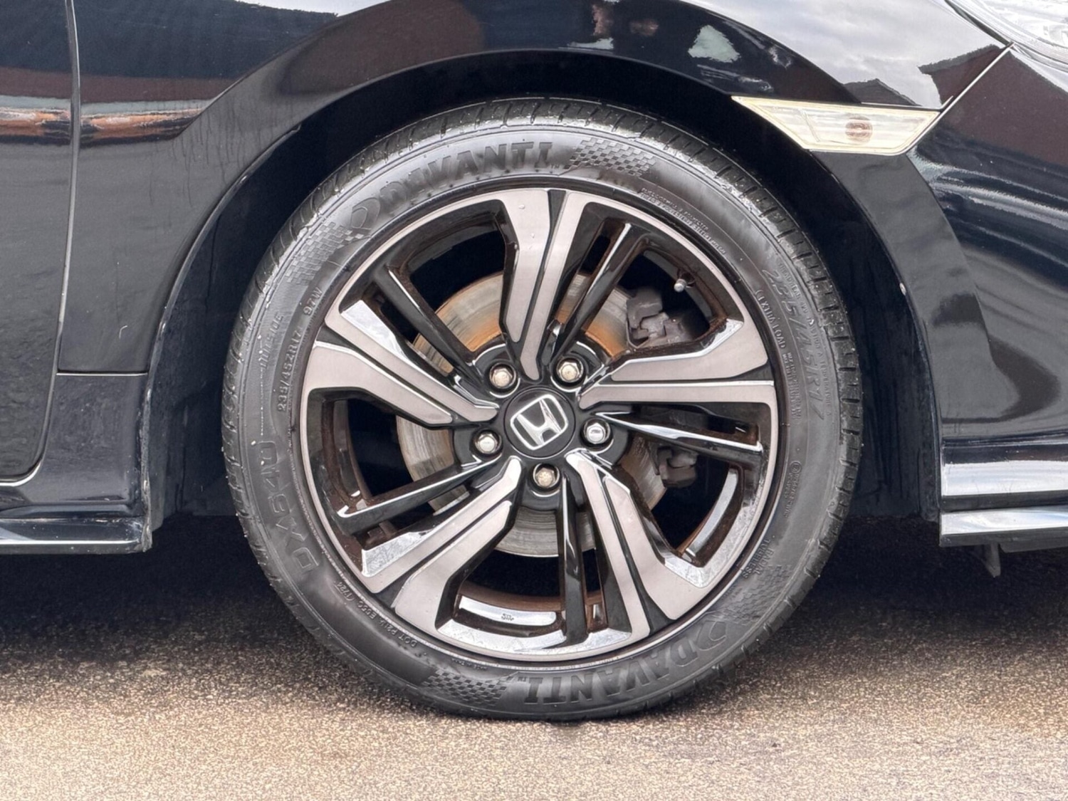 Used Honda Civic 2017 for sale - 77945556: Photo 15