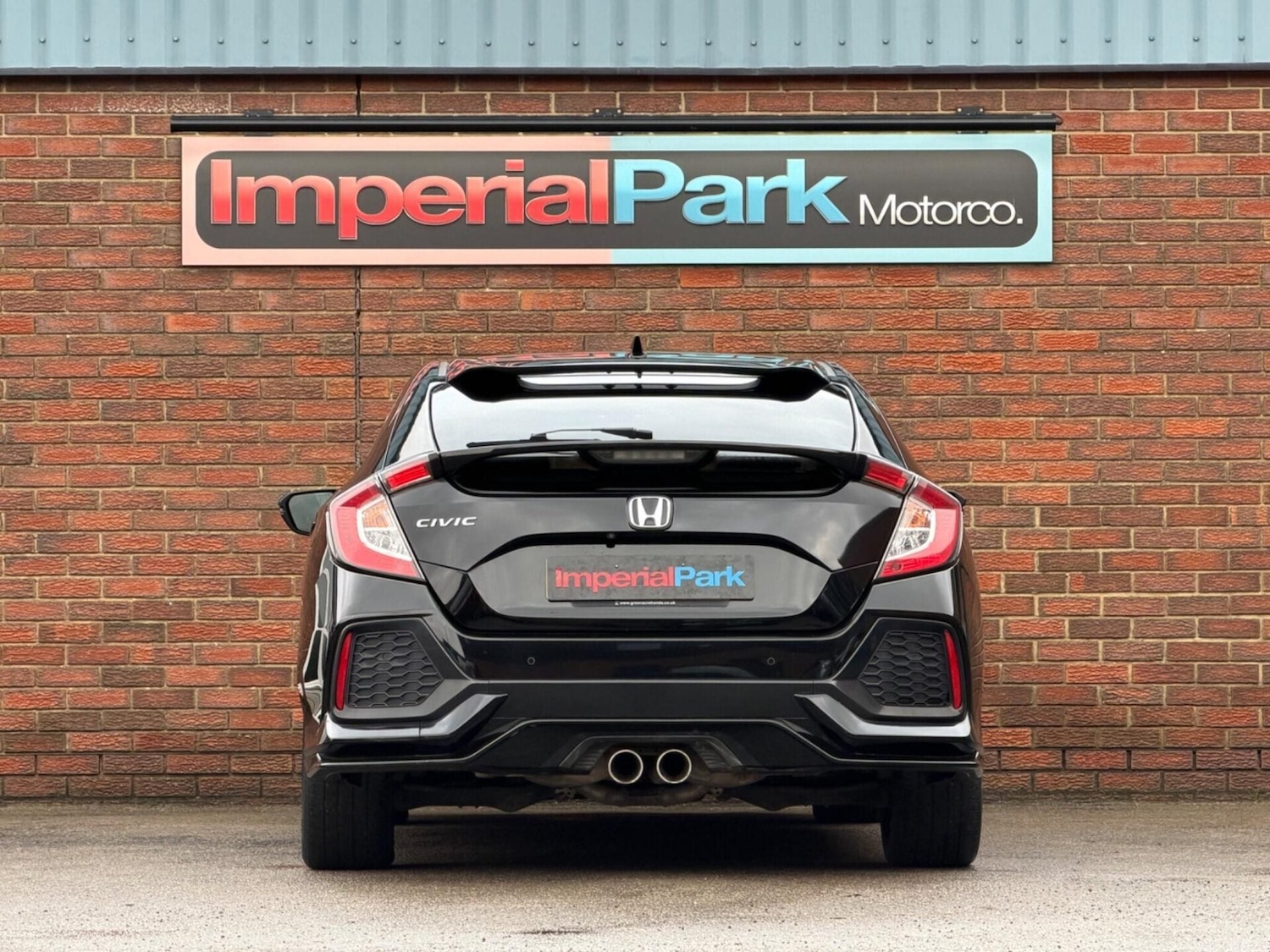 Used Honda Civic 2017 for sale - 77945556: Photo 6