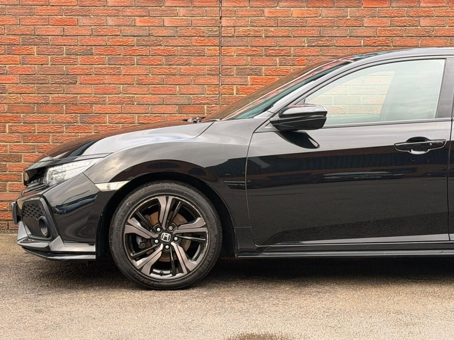 Used Honda Civic 2017 for sale - 77945556: Photo 8