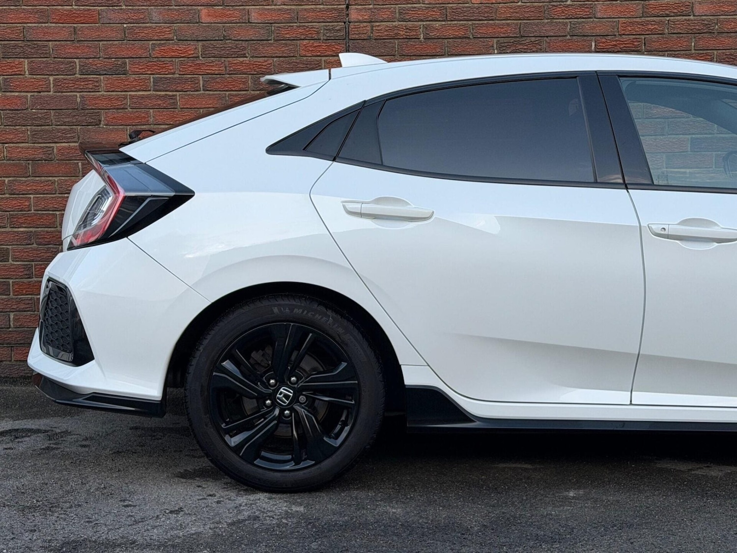 Used Honda Civic 2017 for sale - 76783146: Photo 12