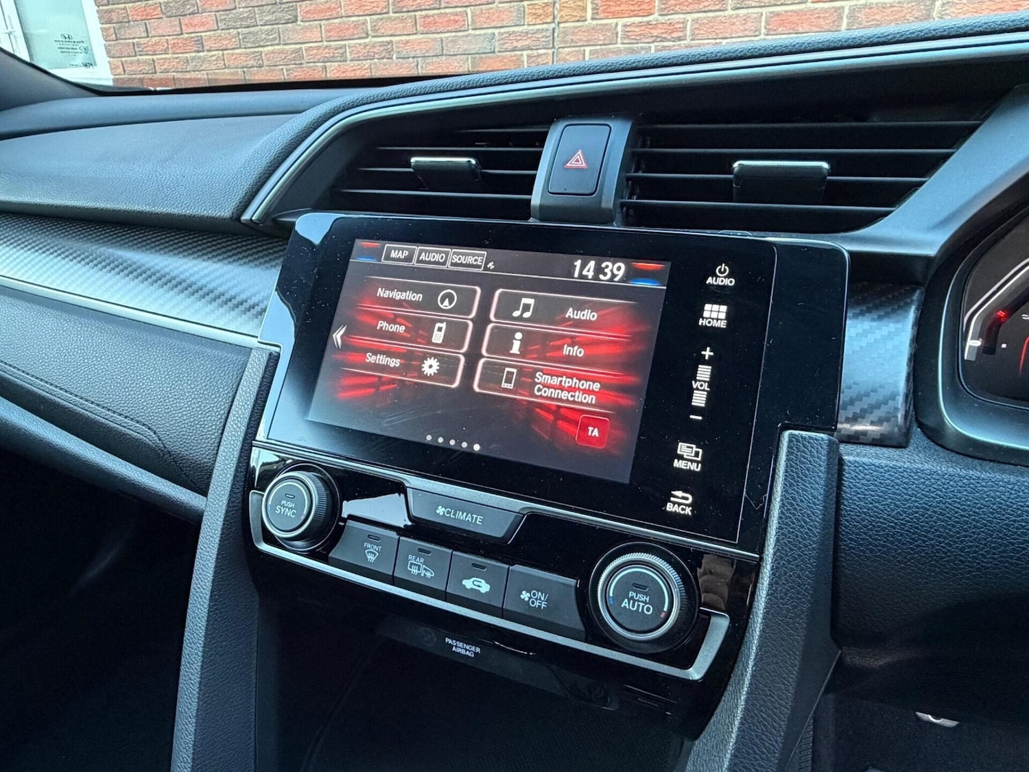 Used Honda Civic 2017 for sale - 76783146: Photo 27