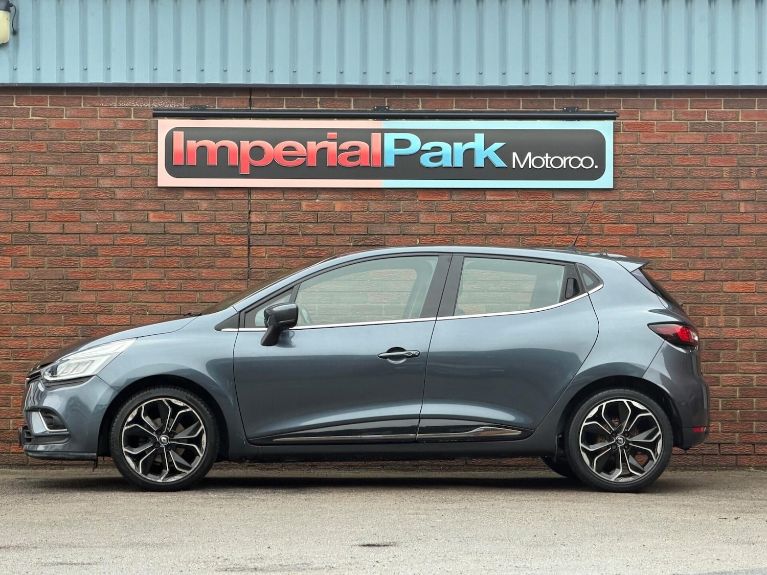 Used Renault Clio 2017 for sale - 77168665: Photo 10