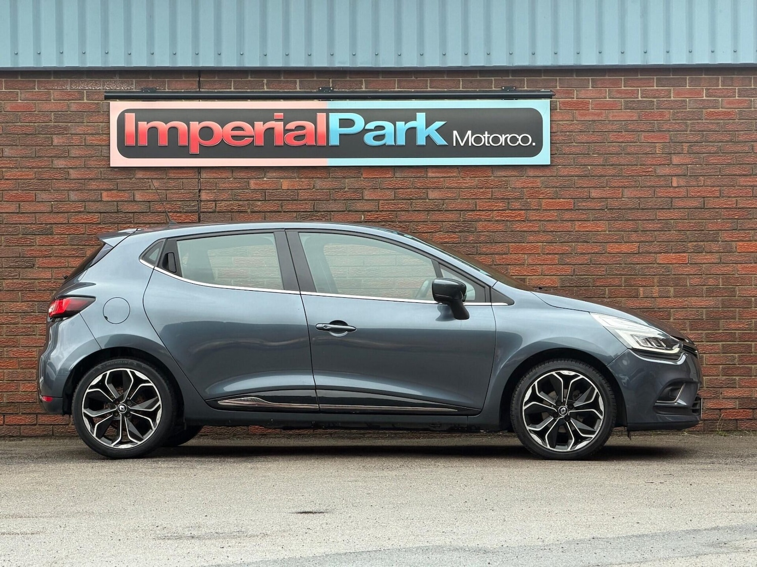 Used Renault Clio 2017 for sale - 77168665: Photo 6