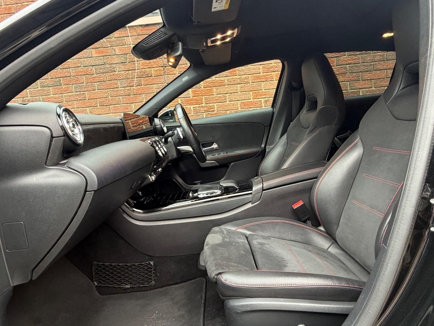 Used Mercedes-Benz A-Class 2018 for sale - 76783118: Photo 26