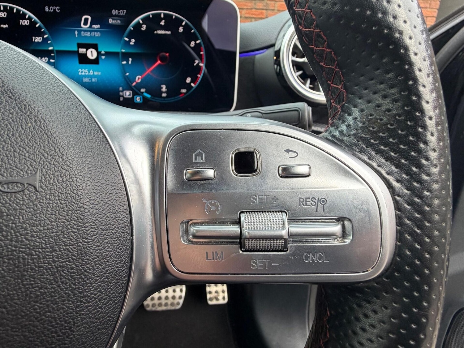 Used Mercedes-Benz A-Class 2018 for sale - 76783118: Photo 40