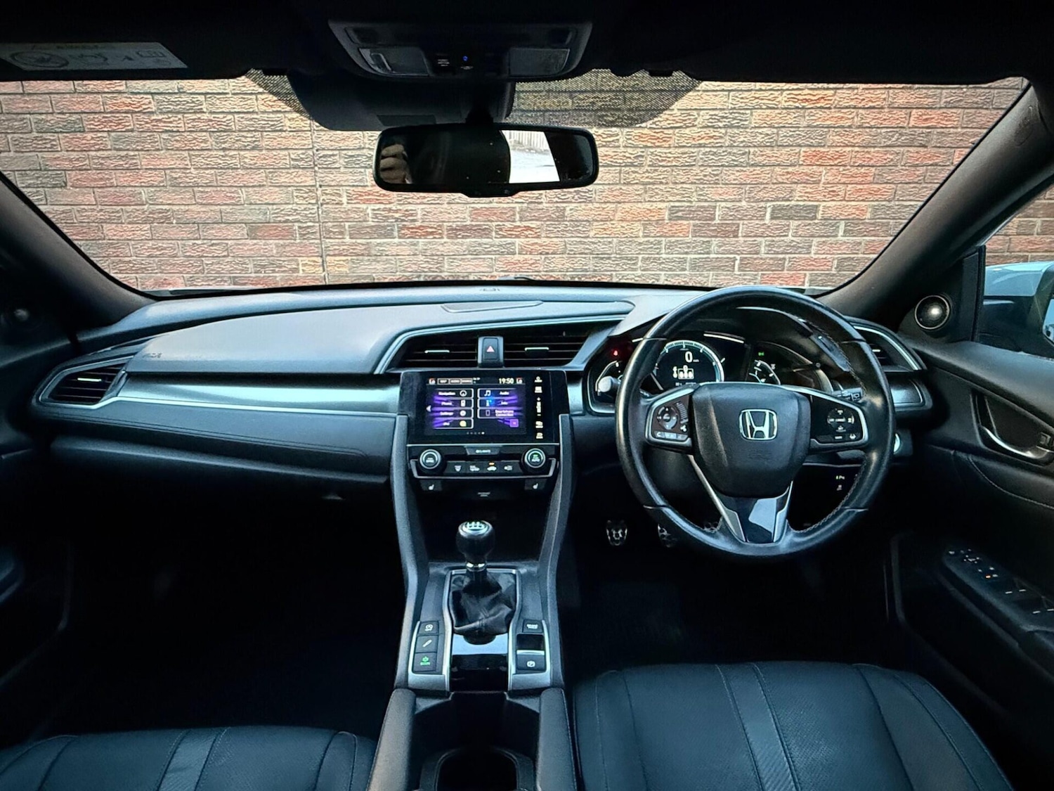 Used Honda Civic 2018 for sale - 77020290: Photo 18