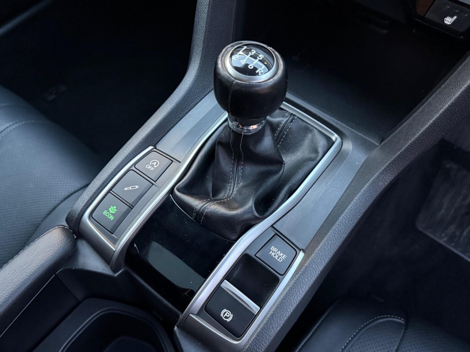 Used Honda Civic 2018 for sale - 77020290: Photo 28